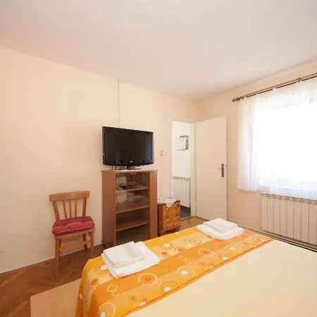 One-bedroom A2