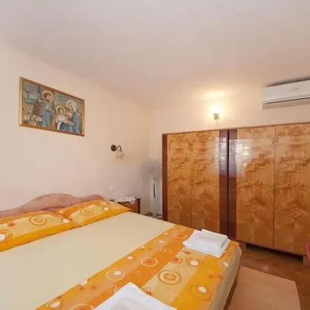Apartment One-bedroom A2