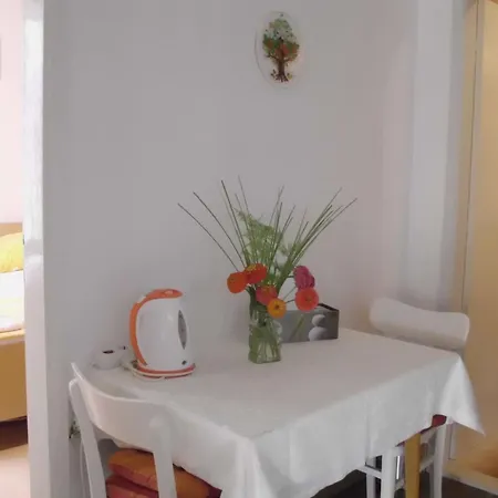 Apartment One-bedroom A2