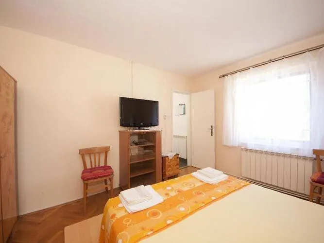 One-bedroom A2