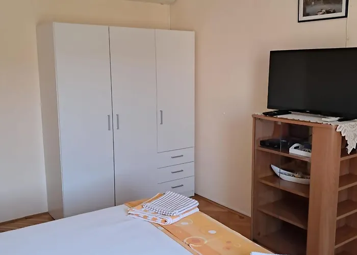 One-bedroom A2