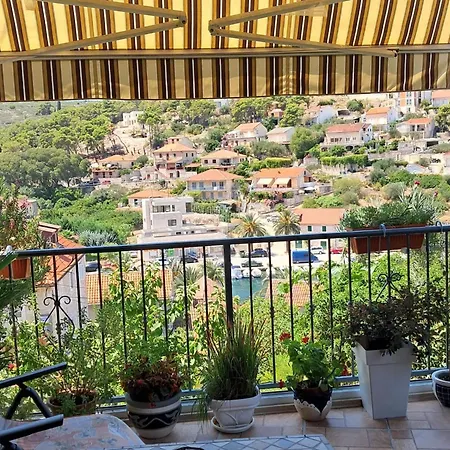 דירה One-bedroom A2